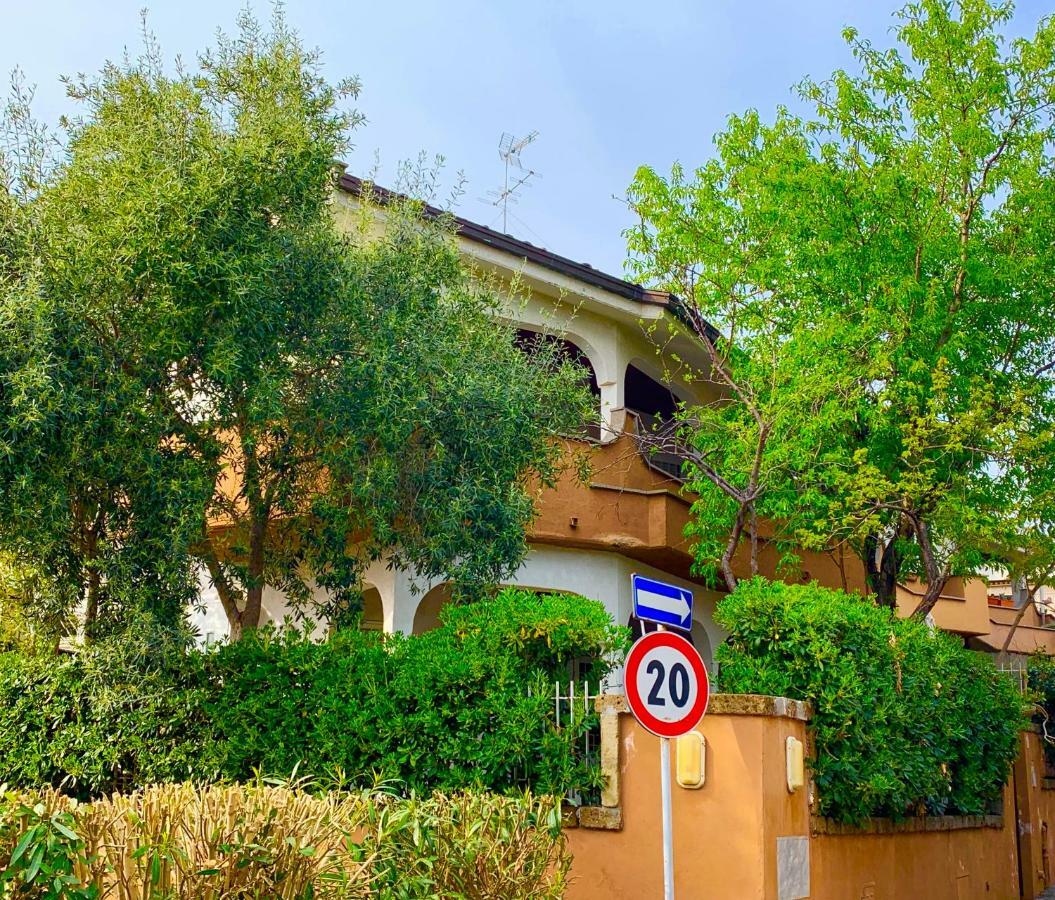 Santa Beach House Santa Marinella Exterior photo